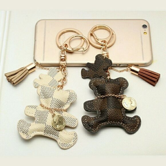 Teddy Bear Keychains with Tassel - Picture 6 of 11